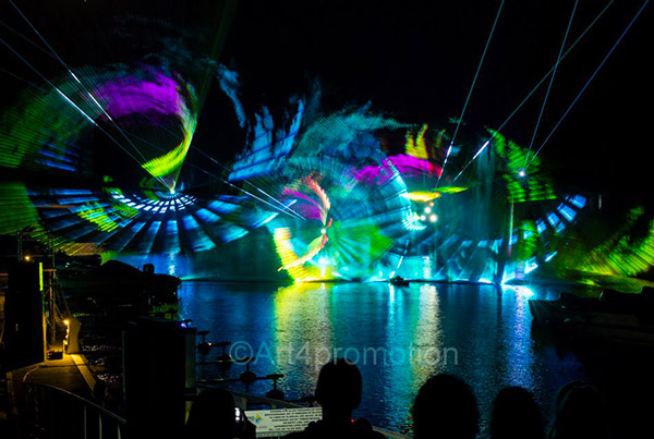 MULTIMEDIA WATER SHOW Lipno lake